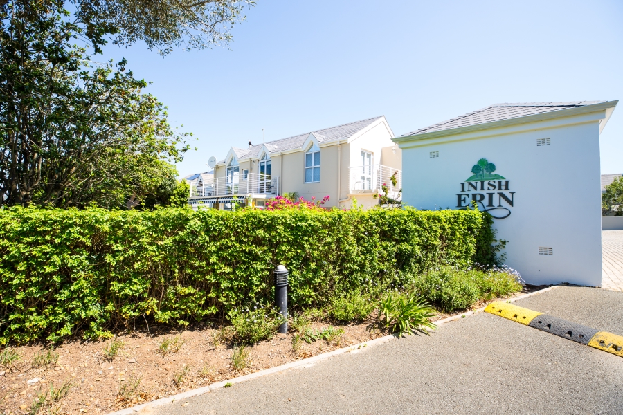 3 Bedroom Property for Sale in Erinvale Golf Estate Western Cape